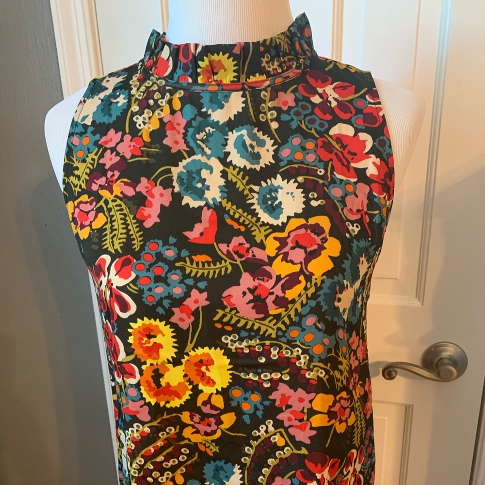 Floral sleeveless ruffle neck blouse- LOFT